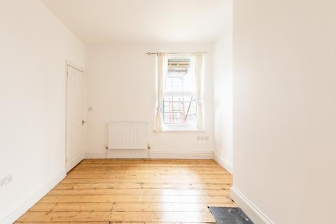 40 Ashgrove Road, Bedminster, Bristol, BS3 3JW
