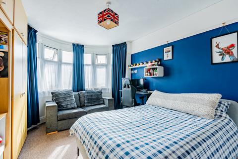 18 Ashton Drive, Bristol, BS3 2PW