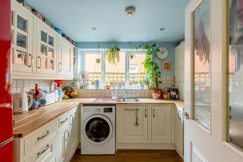 39a Langley Crescent, Bristol, BS3 2RE