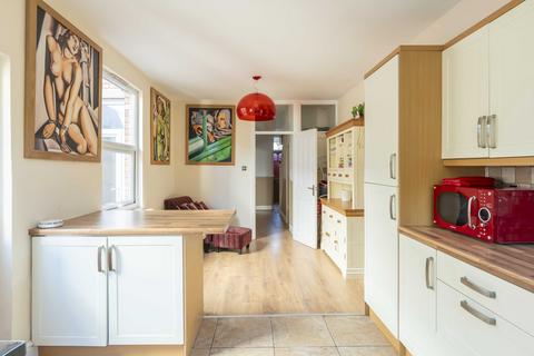 17 Clift Road, Bristol, BS3 1RZ