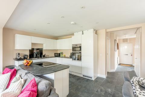 64 Foxcote Road, Bristol, BS3 2BZ