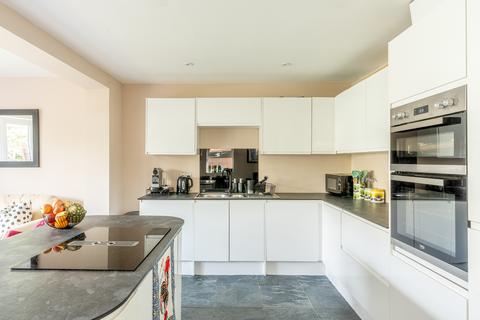 64 Foxcote Road, Bristol, BS3 2BZ