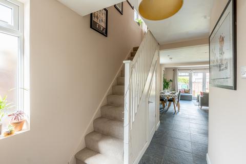 64 Foxcote Road, Bristol, BS3 2BZ