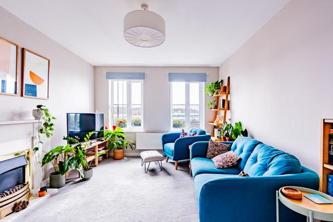 16 Hedgers Close, Ashton, Bristol, BS3 2SX