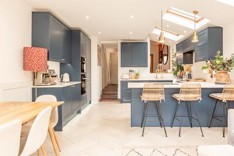 4 Truro Road, Bristol, BS3 2AE