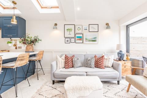 4 Truro Road, Bristol, BS3 2AE
