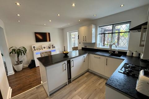 4 bedroom detached house for sale, Leech Brook Avenue, Audenshaw