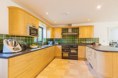 4 bedroom detached house for sale, The Close, Bristol BS10