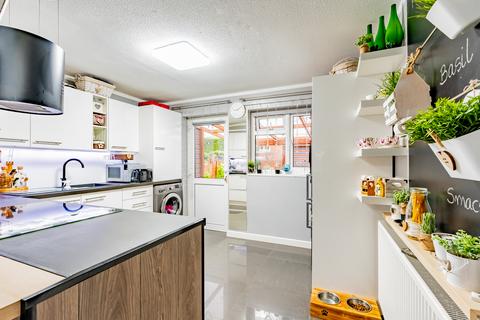 19 Briarside Road, Southmead, Bristol, BS10 6JA