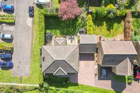 5 John Repton Gardens, Bristol, BS10 6TH