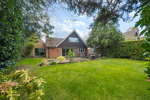 4 bedroom detached house for sale, HORSELL