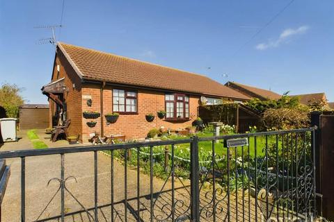 2 bedroom bungalow for sale, Brooke Drive, Mablethorpe, Lincolnshire, LN12 2DA