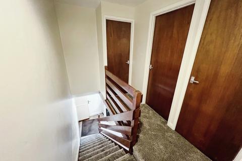 2 bedroom terraced house to rent, Manthorpe Road, Grantham, NG31
