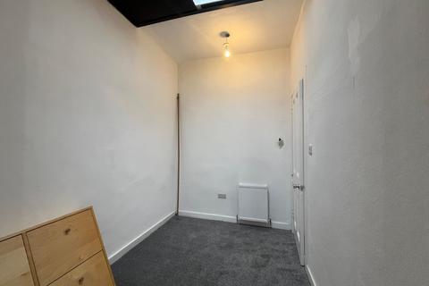 1 bedroom flat to rent, Moncrieff Terrace, Edinburgh, EH9