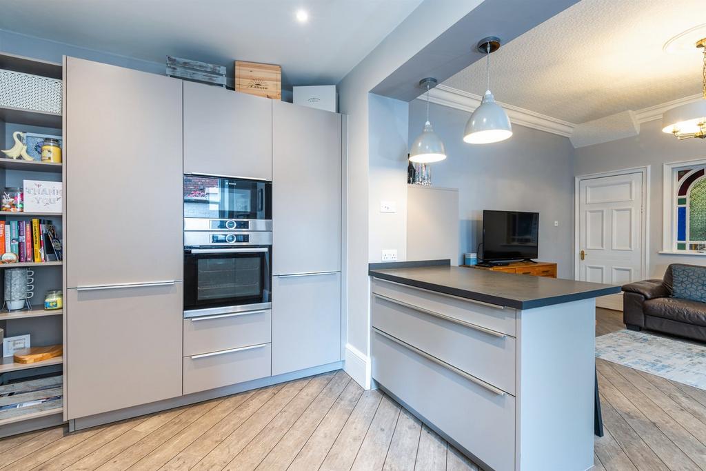 Family Living/Dining Kitchen