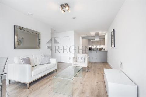 1 bedroom apartment to rent, Stratosphere Tower, Great Eastern Road, E15