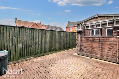 2 bedroom terraced house for sale, Poppy Close, Spalding