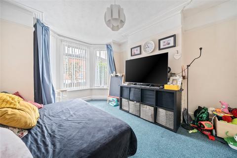 3 bedroom semi-detached house for sale, Sandhurst Road, Polygon, Southampton, Hampshire, SO15