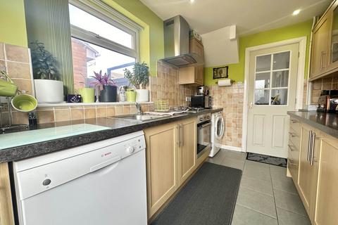 3 bedroom semi-detached house for sale, Butely Road, Luton LU4