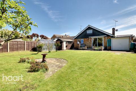 3 bedroom detached bungalow for sale, Birch Close, Clacton-On-Sea