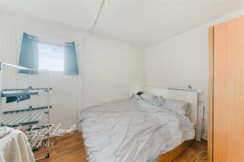 1 bedroom flat to rent, Bradstock Road E9