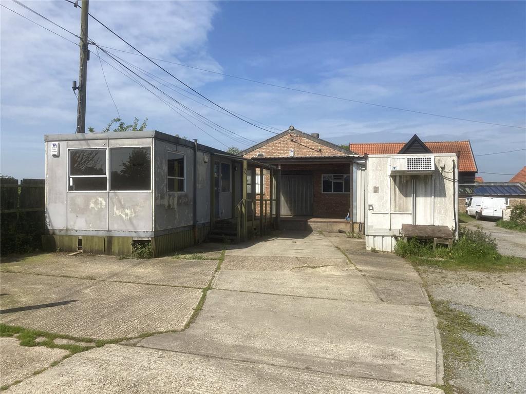 Buxhall, Stowmarket, Mid Suffolk, IP14 Industrial unit to rent £600