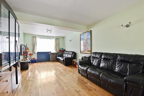 4 bedroom terraced house for sale, Review Road, London, NW2