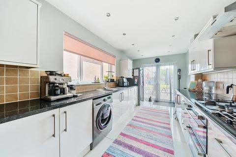 3 bedroom terraced house for sale, Station Road South, Totton, Southampton, Hampshire, SO40