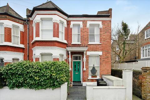 2 bedroom flat to rent, Kelmscott Road, Battersea, London, SW11