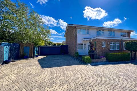 4 bedroom semi-detached house for sale, Fleet Close, West Molesey KT8
