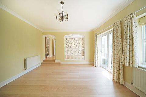 9 Dunham Croft, Dorridge, Solihull, B93 8RZ