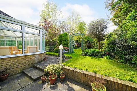 9 Dunham Croft, Dorridge, Solihull, B93 8RZ