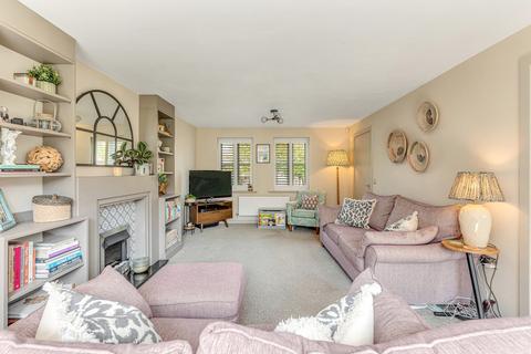 25 Barons Close, Kirby Muxloe, Leicester, LE9 2BW