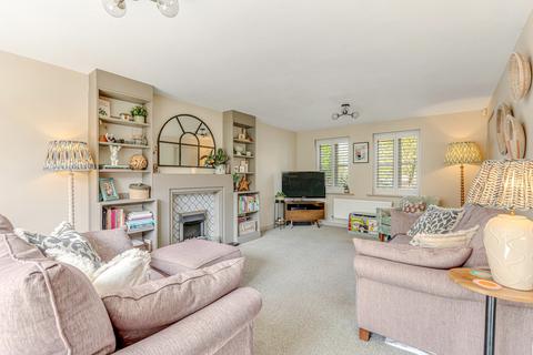 25 Barons Close, Kirby Muxloe, Leicester, LE9 2BW