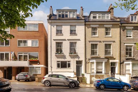 3 bedroom flat for sale, Ainger Road, London, NW3