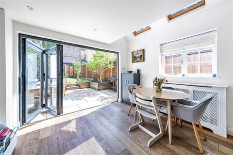 36 Cottage Grove, Surbiton, KT6 4JH