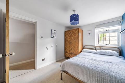 36 Cottage Grove, Surbiton, KT6 4JH