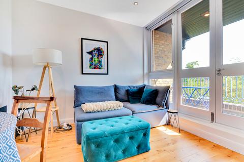 1 bedroom apartment to rent, Morton Road, Islington, London, N1