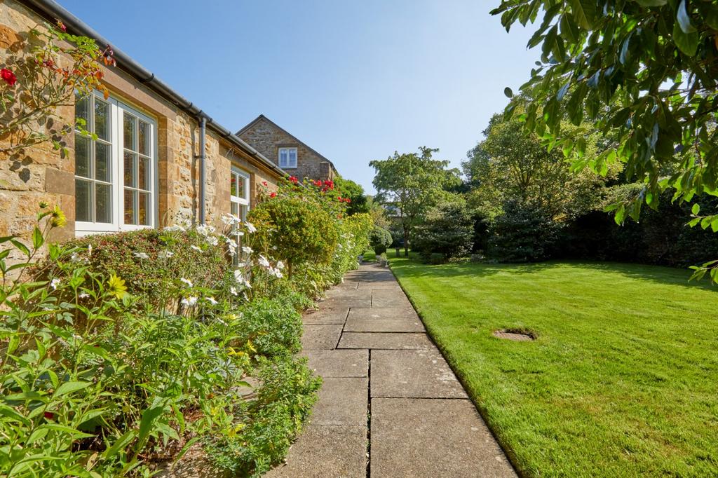 South Facing Garden