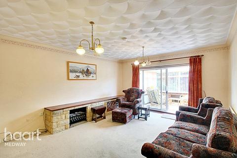 3 bedroom character property for sale, Wentworth Drive, Rochester