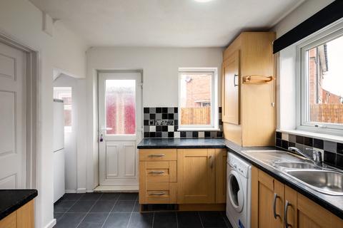 2 bedroom semi-detached house to rent, St. Stephens Road, Acomb, York, YO24