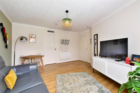 1 bedroom flat for sale, Norbury Avenue, Watford, WD24