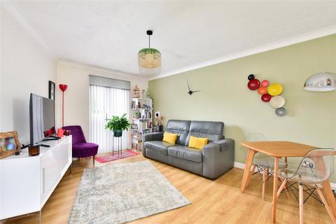 1 bedroom flat for sale, Norbury Avenue, Watford, HERTS, WD24