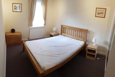 2 bedroom flat to rent, Craigend Park, Edinburgh, EH16 5XX