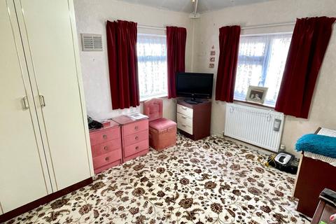 18 Essington Way, Eastfield, Wolverhampton, WV1 2NT