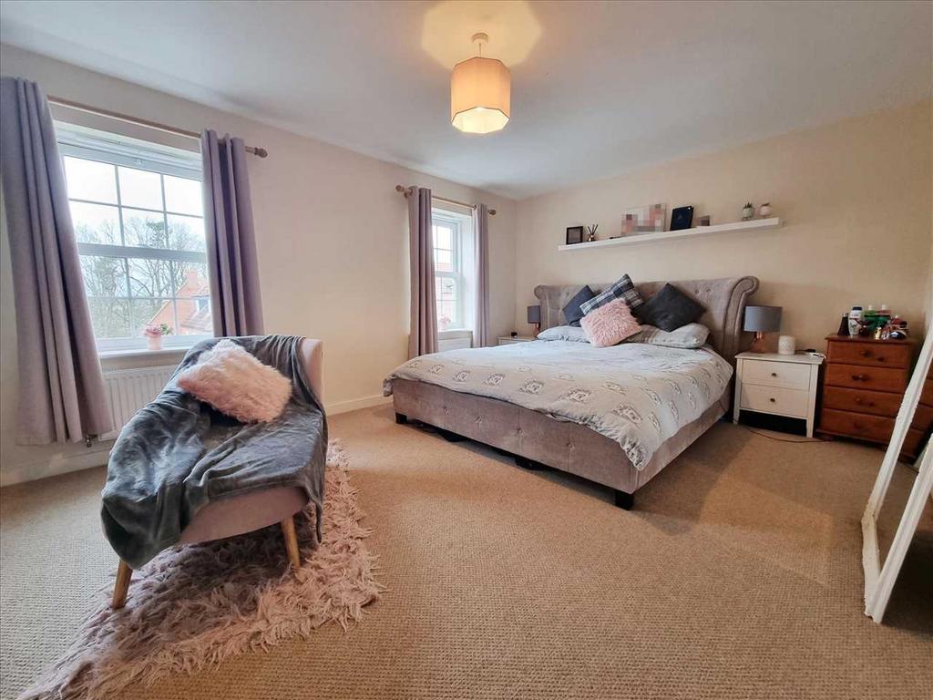 Bedroom 1: