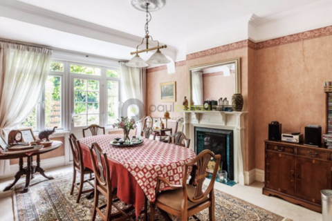 52 Foxley Lane, Purley, CR8 3EE