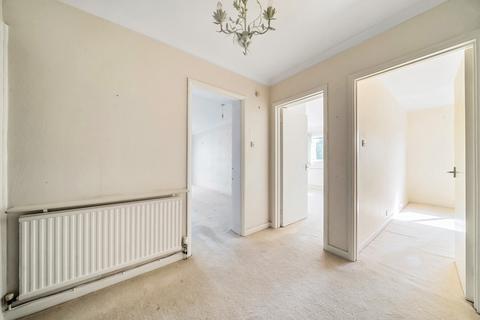 56 Cunliffe Close, Oxford, OX2 7BL