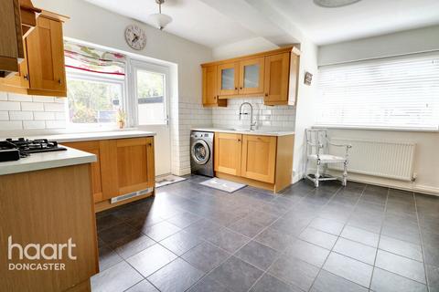 51 Bridge Grove, Doncaster, DN5 8HP