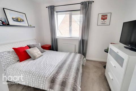 2 Harlequin Close, Northampton, NN4 9AB